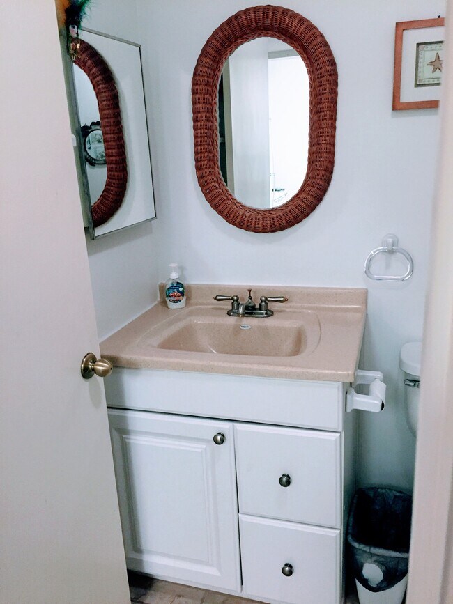 3124 US Hwy 441 SE unit D2, Okeechobee, FL 34974 - photo 5