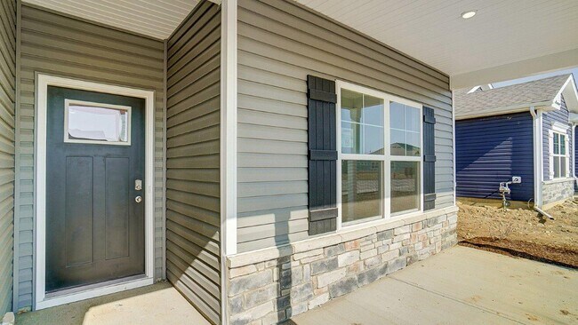 406 Emily Dr, Plain City, OH 43064 - photo 5