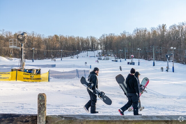 When it snows, Upper Salford flocks to the slopes at Spring Mountain.