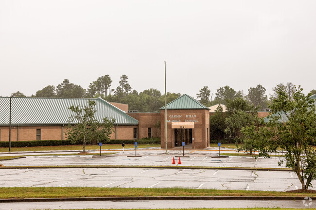 Glenn Hills Middle School front and drop off in Augusta, GA.