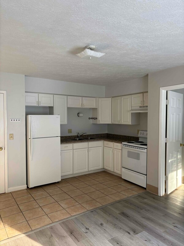 700 Homestead St Unit 15, Marquette, MI 49855