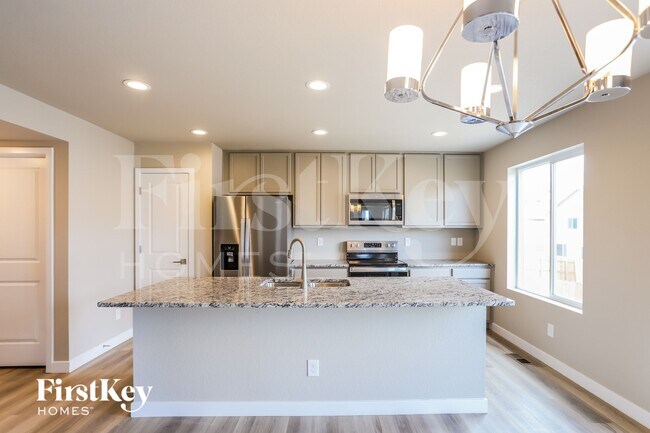 10512 Horton Dr, Colorado Springs, CO 80925 - photo 5