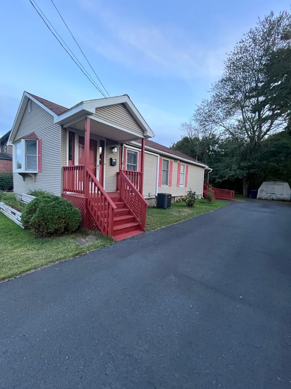 64 Tomlinson Ave, Plainville, CT 06062