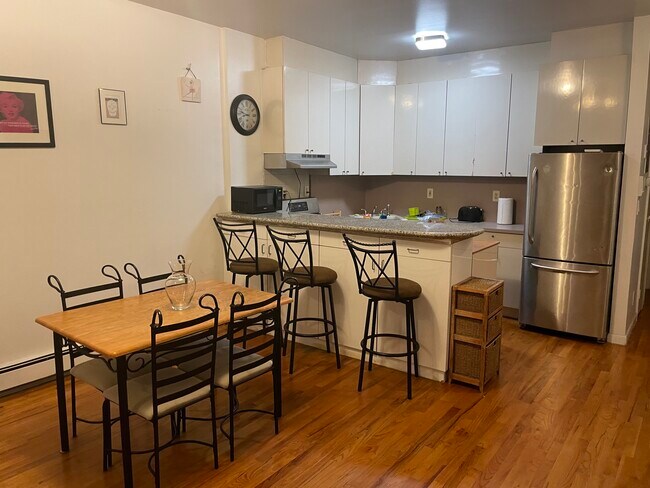 4303 Broadway, Long Island City, NY 11103 - photo 5