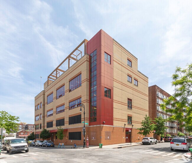 Young Voices Academy in Pelham Parkway of the Bronx strives to give kids a “voice”.