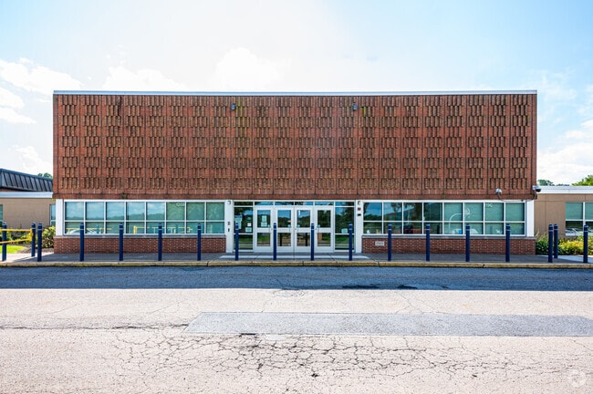 Newport Elementary School