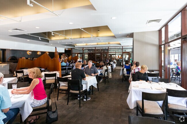 For a unique upscale dining experience, make a reservation at 240 Union in Union Square.
