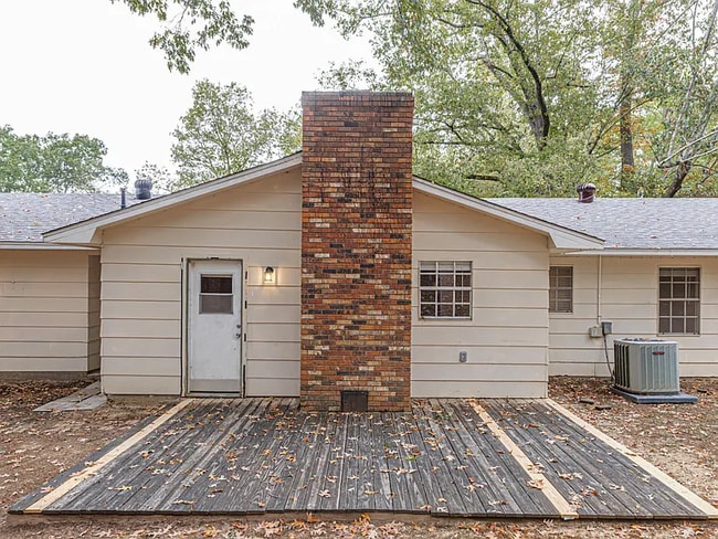 400 Oakhill Cir, Clinton, MS 39056 - photo 4