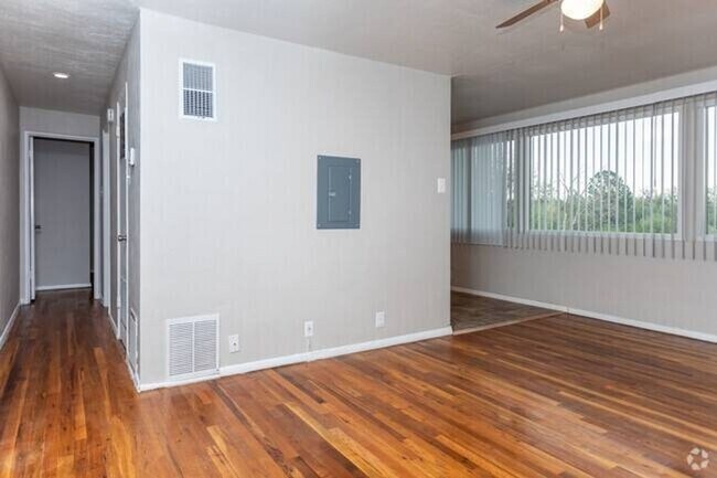 Peak 1535 on South 8th Street, Colorado Springs, CO 80905 - photo 5