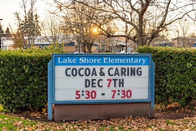 The Lake Shore Elementary School's marquee keeps the parents and students informed.