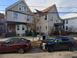 1549A N Warren Ave, Milwaukee, WI 53202