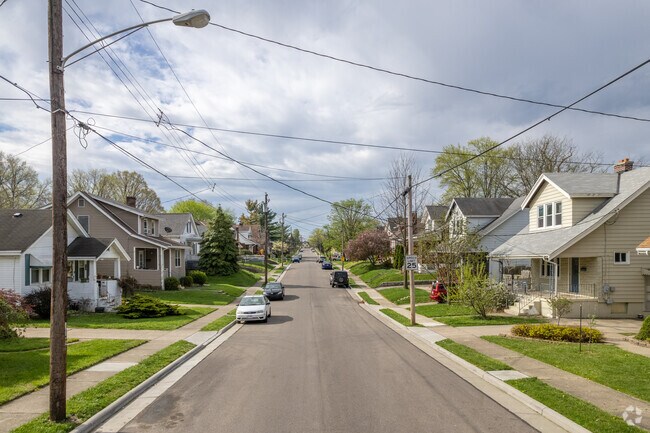 Homes in Cheviot range from $90,000 to $320,000.