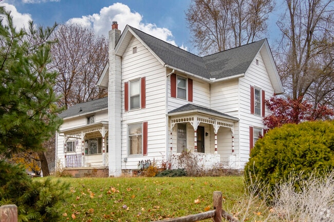 Stockbridge homes feature large yards.