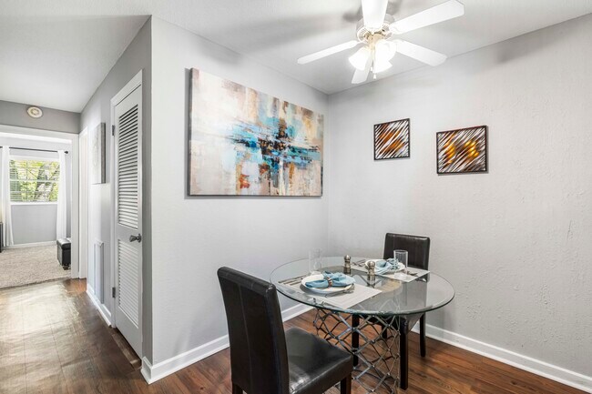 Chapel Tower - Students save up to 10%!, Durham, NC 27705 - photo 7