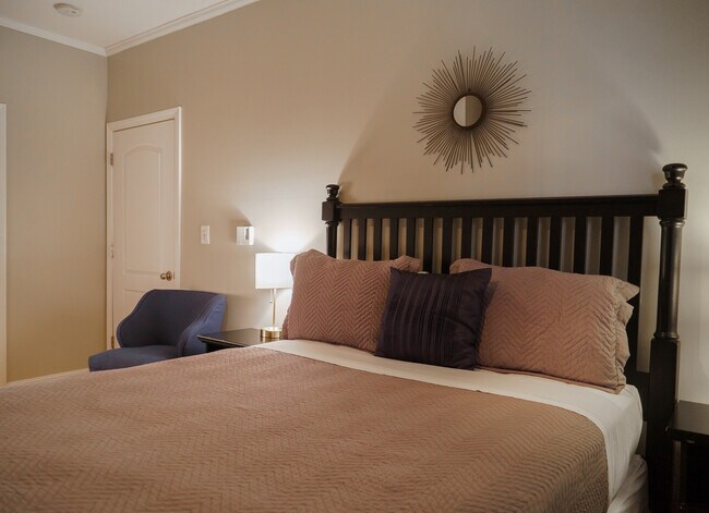 17 Garrison St unit 2, Boston, MA 02116 - photo 5