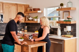 382 Rock Hollow, Harrah, OK 73045