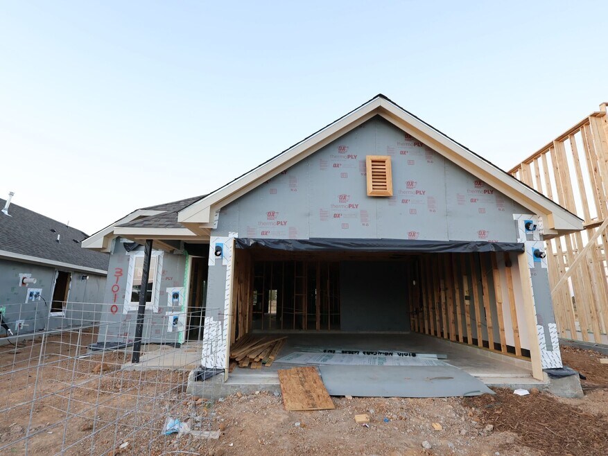 31010 Newcomb Landing Ln, Waller, TX 77484 - photo 1