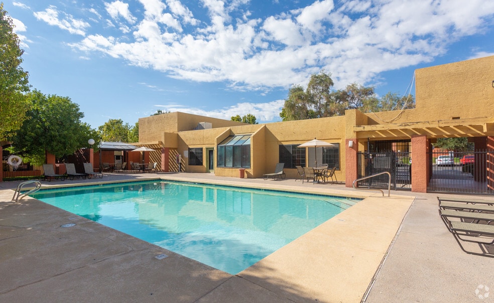 Entrada Pointe, Rio Rancho, NM 87124 - photo 1