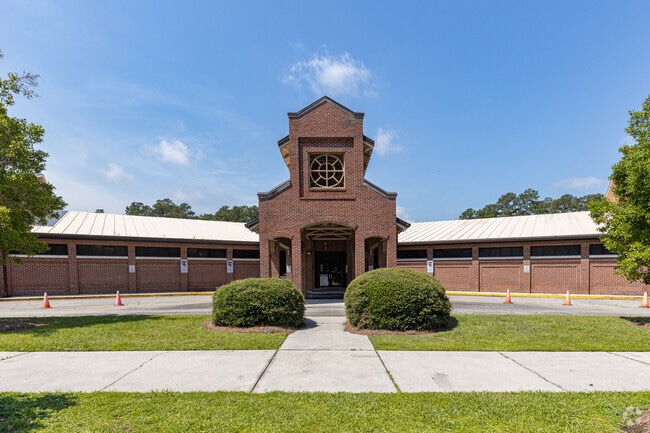 Garden City Elementary School is a public school located in Garden City, Georgia.