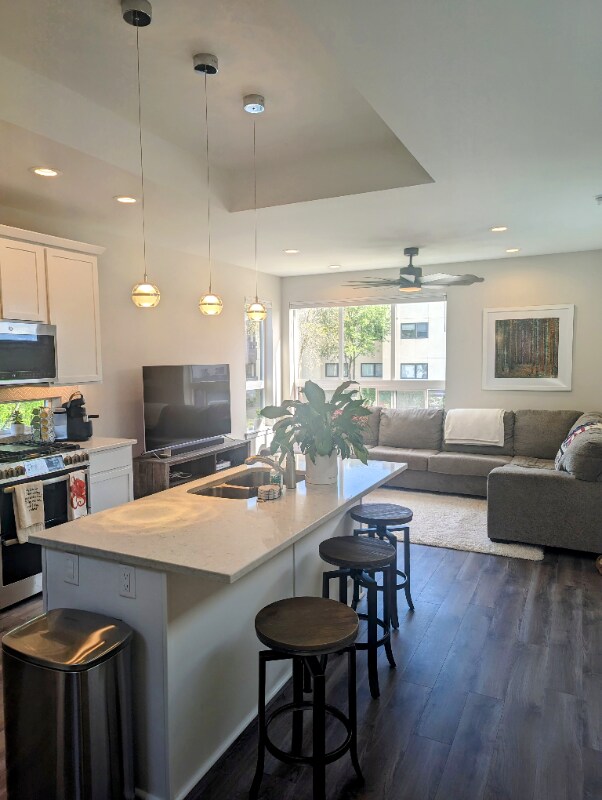 957 W 12th Ave, Anchorage, AK 99501 - photo 7