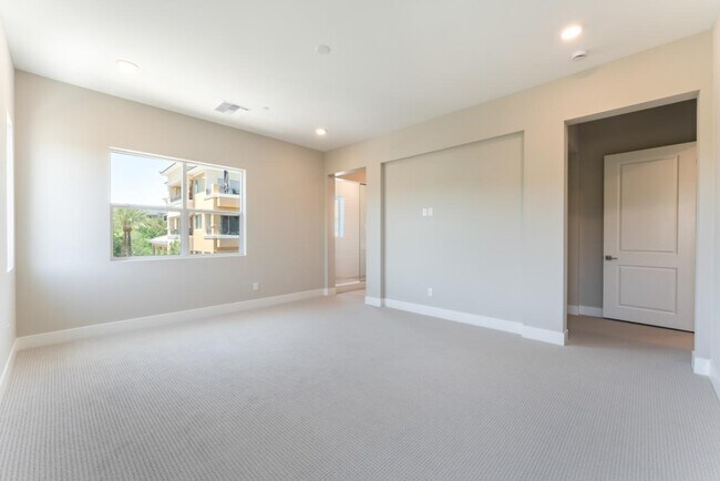 128 Los Cabos Dr, Las Vegas, NV 89144 - photo 7