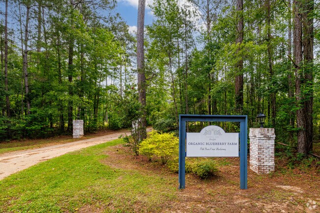 Sienna Lee Gardens is located in the Centerville community in northeast Tallahassee.