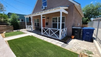 1021 Edith Blvd NE, Albuquerque, NM 87102