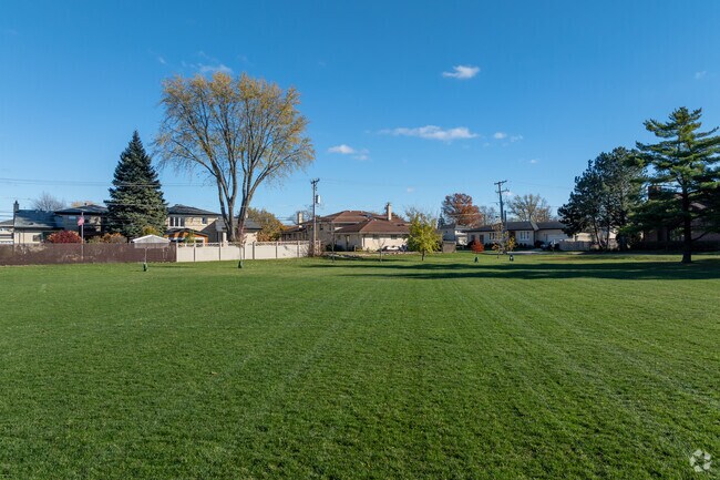 Enjoy the spacious grassy area at Ni-Ridge Park.