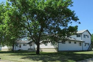815 4th St SW unit 826, Valley City, ND 58072 - photo 2