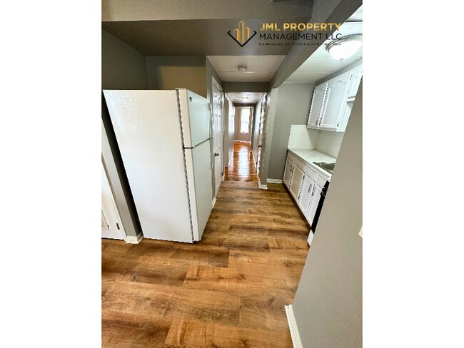 321 Union St unit 1, Fall River, MA 02721 - photo 5