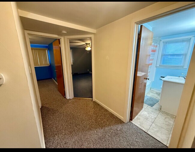 91 Bloomfield Ave unit 2, Depew, NY 14043 - photo 5