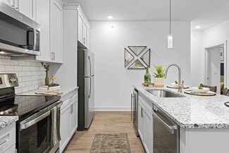 10 Calm Water Dr, Arden, NC 28704