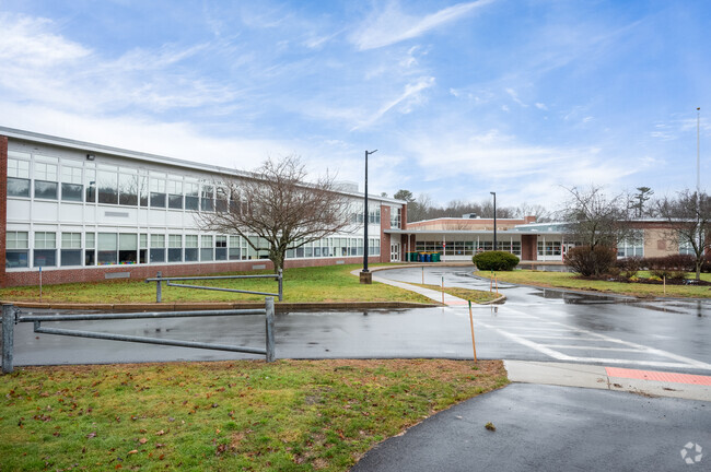 Grace Farrar Cole Elementary School in Norwell was given an overall A- by Niche.