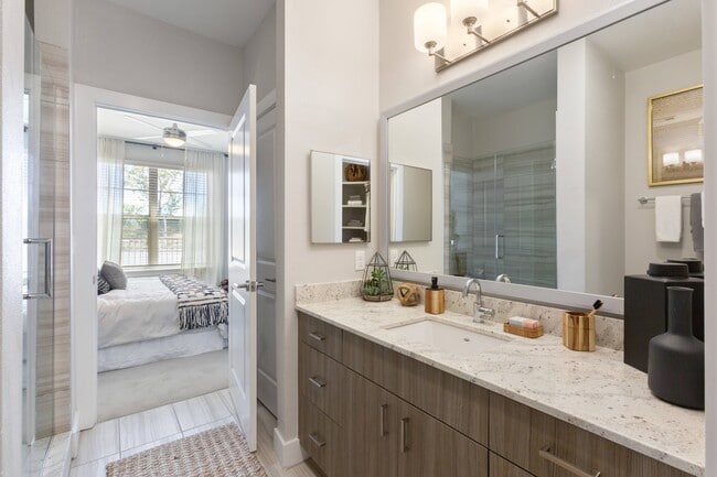 Overture Albuquerque 55+ Active Adult Apartment Homes, Albuquerque, NM 87109 - photo 6