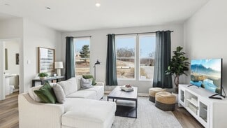 171 Sweetwater Dr, Moon Township, PA 15108