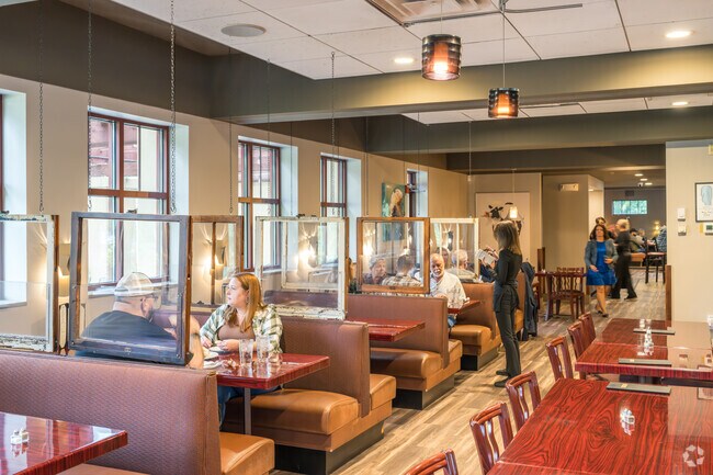 Kelly's Seafood and Steakhouse is the high-end restaurant near State College South.