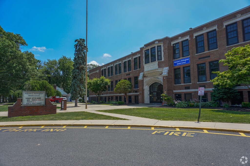 Welcome to Park Middle School in Scotch Plains, NJ.