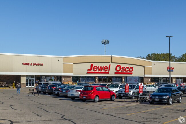 Jewel Osco is another fresh option right next door to Angelo's in the Hebron-Aldon area.