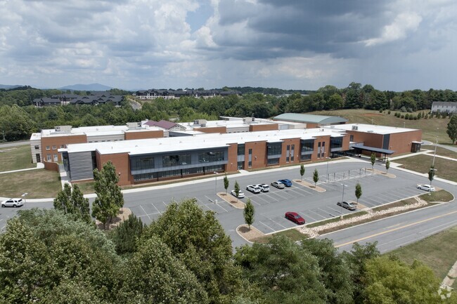 Forest Middle School serves the community of Forest.