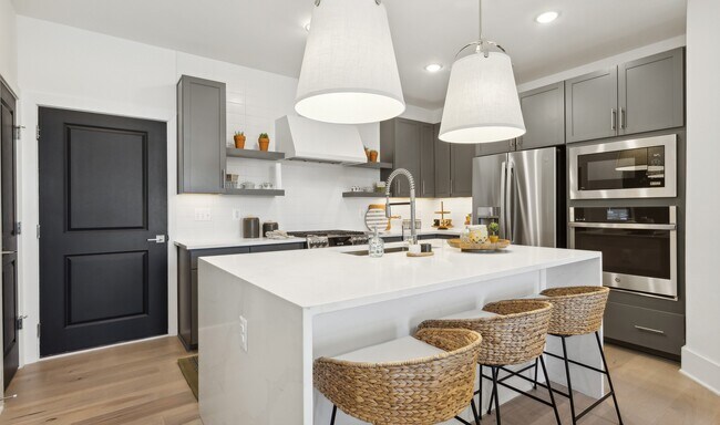 Locke Landing unit A, Baltimore, MD 21230 - photo 2