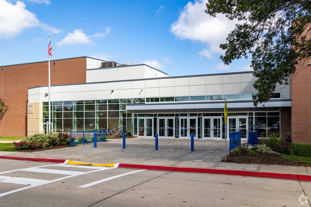 Seward High School serves students grades 9-12.