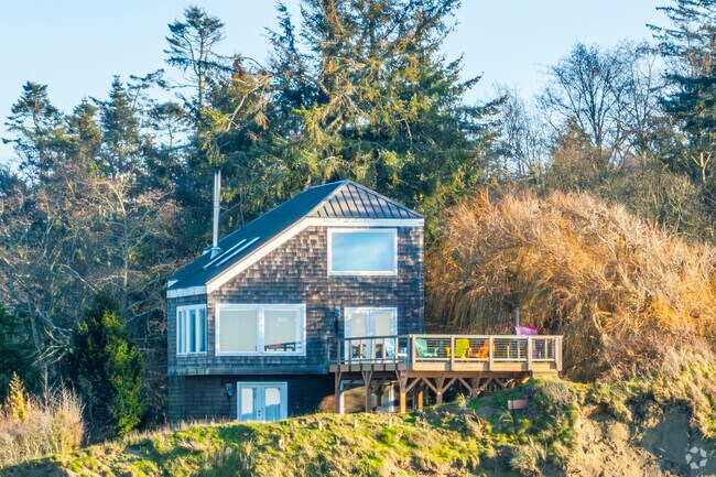 Cliffside homes in Coupeville offer dramatic views and a unique coastal living experience.