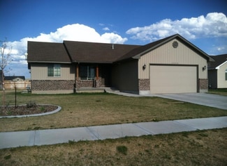 2068 Edmiston Dr, Idaho Falls, ID 83401