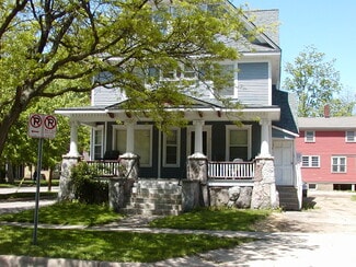 721 Locust St Unit 5, Kalamazoo, MI 49007