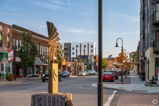 North River Fronts residents enjoy the sculptures around town.