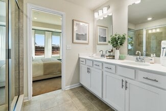 325 Dresden Cir, Tucker, GA 30084