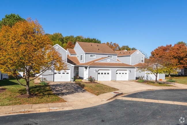 Dahlgren Townhomes ** No Cost Utilities *, Dahlgren, VA 22448 - photo 6