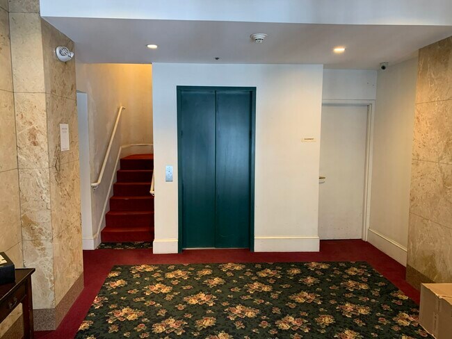 636 Beacon St unit 304, Boston, MA 02215 - photo 7