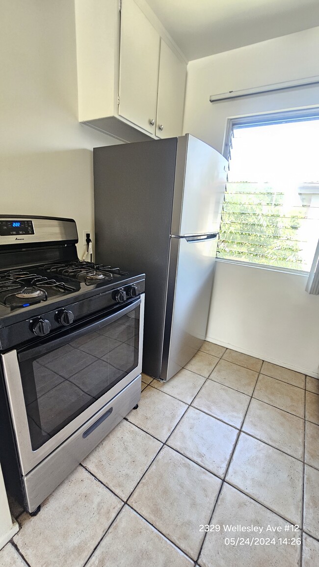 Wellesley Manor, Los Angeles, CA 90064 - photo 7