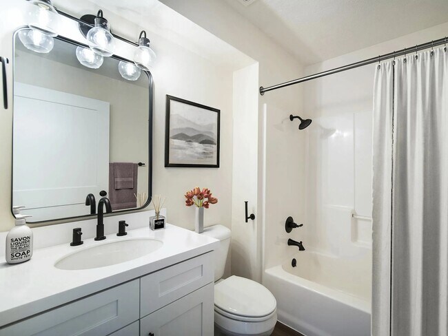 Hawthorn Suites Apartments, Springfield, MO 65804 - photo 6